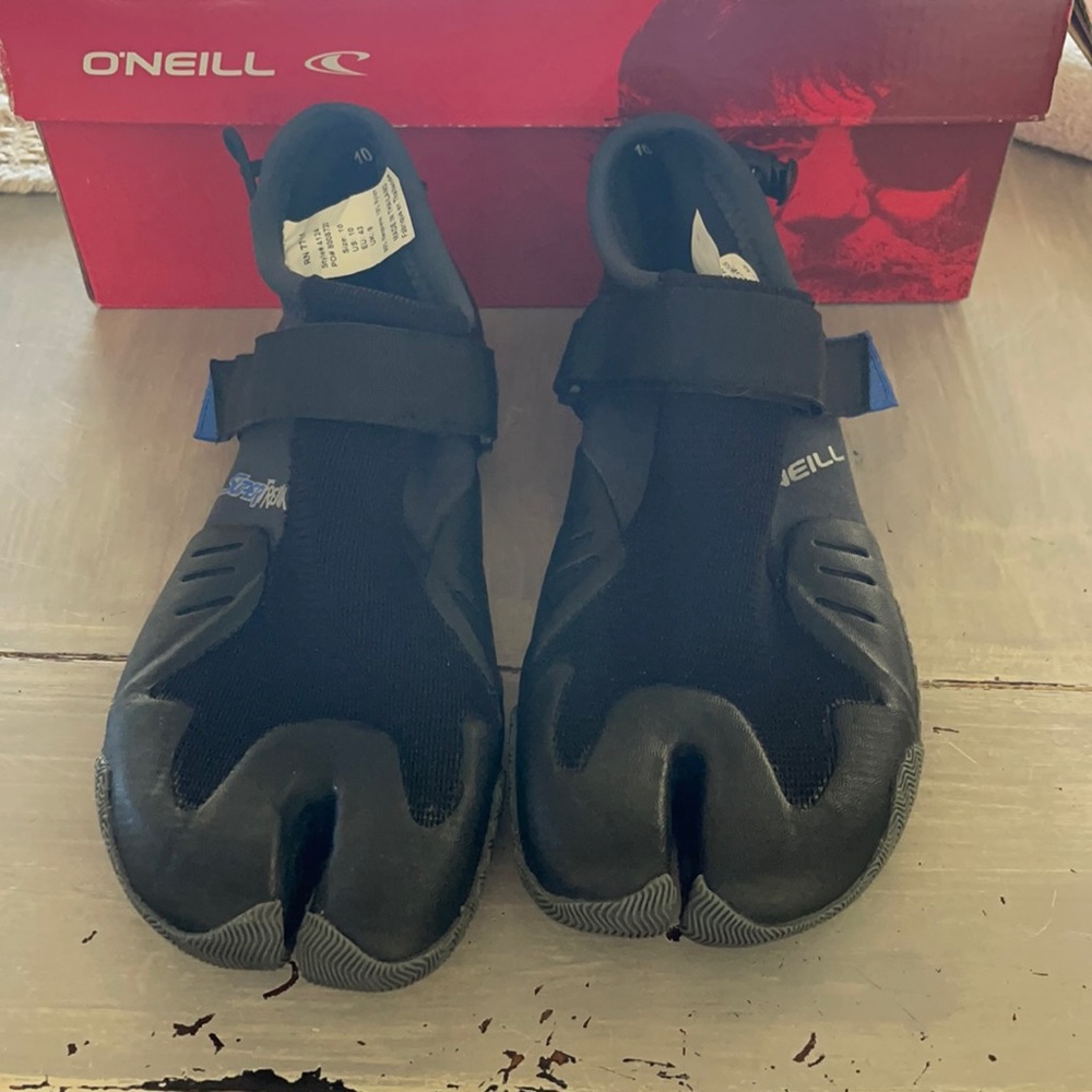 O’NEILL Split toe surf boot 2mm sz 10
